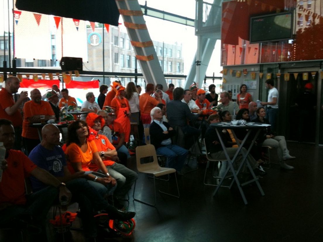Oranjemanie1.cropresize.tmp.jpg