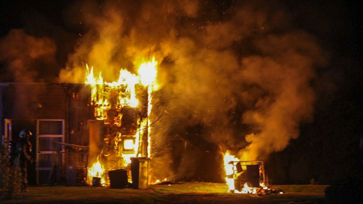Brand beschadigt woning in Koudum | Gaslek in Leeuwarden