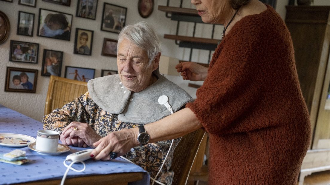 Steeds meer ouderen hebben thuis zorg nodig