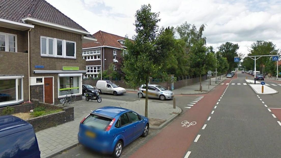 Kruising Assendorperstraat met Hortensiastraat