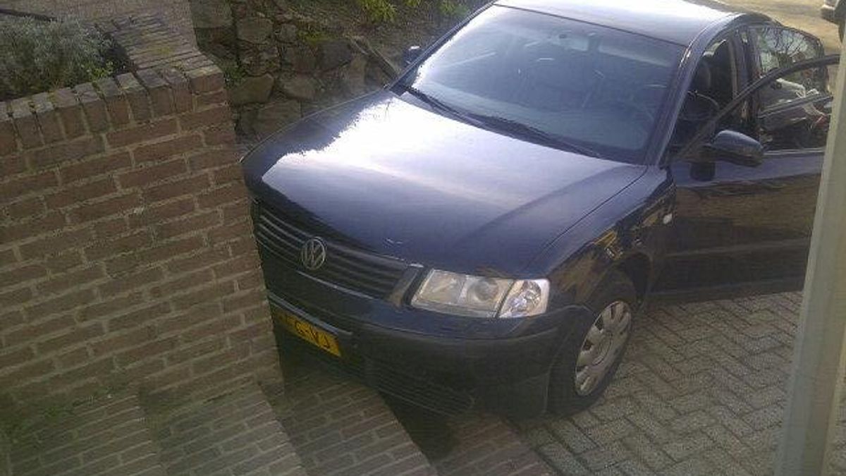 Jongens vast na achtervolging gestolen auto
