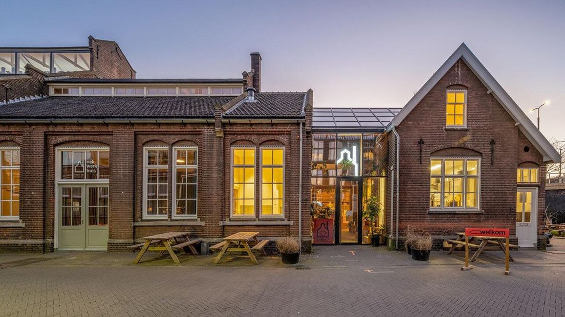 Het Vakwerkhuis Café in Delft I