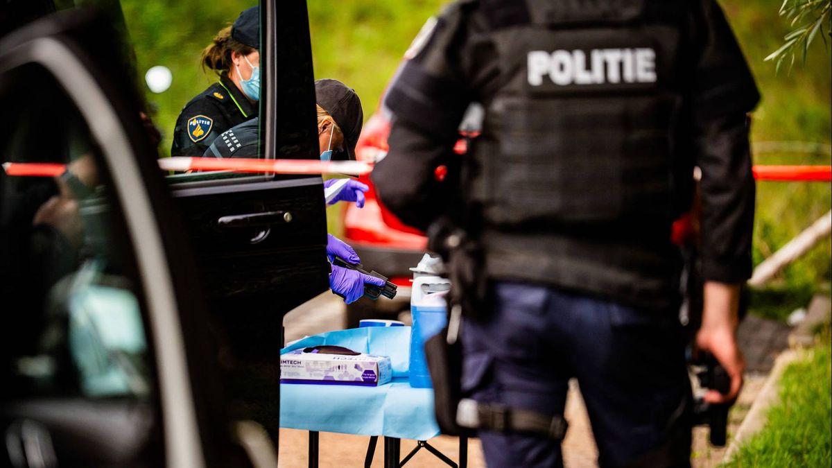 TERUGLEZEN | Politie vindt meerdere pistolen • morgen meer duidelijkheid over woning Jan G.
