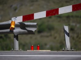 Meppeler (75) houdt slechts schrammen over aan busongeluk in Zwitserland