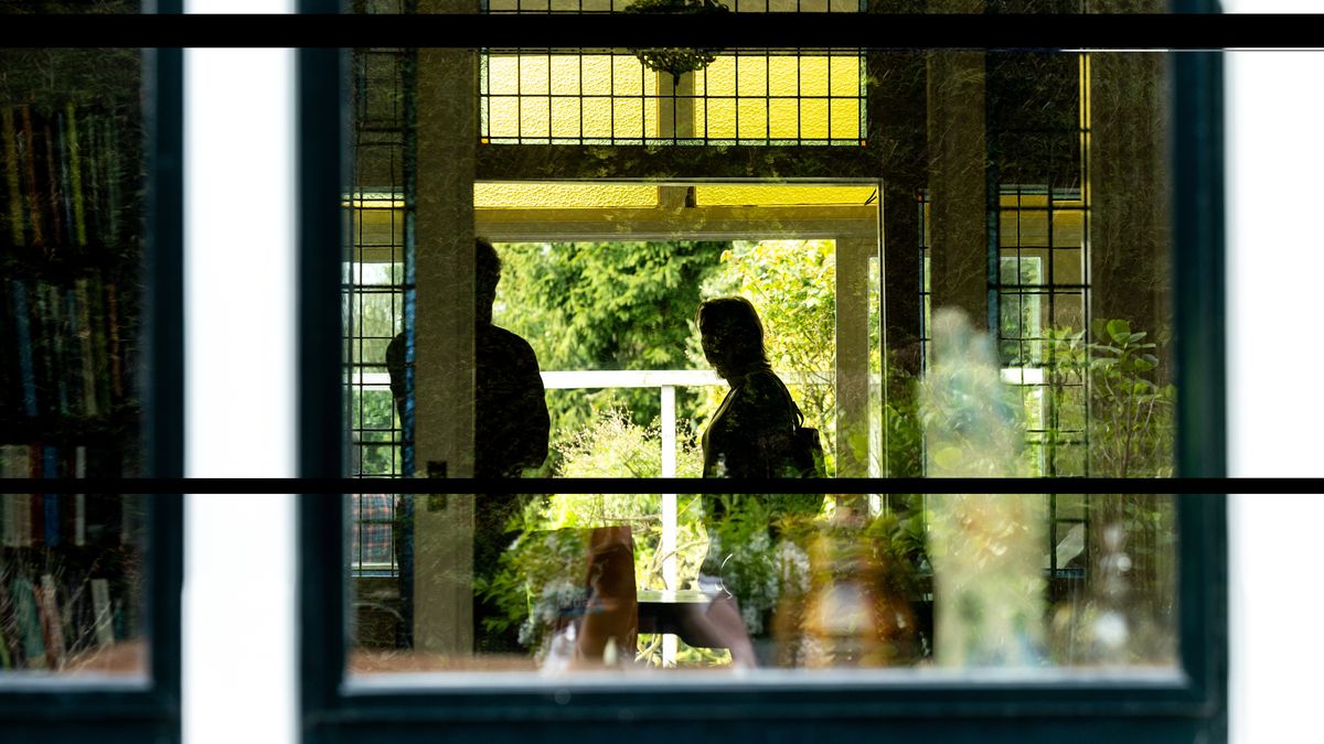 Van pastorie tot postkantoor: deze unieke huizen kun je kopen in Overijssel