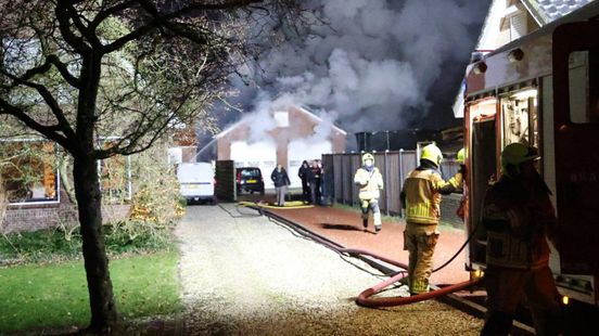 Loods verwoest door brand