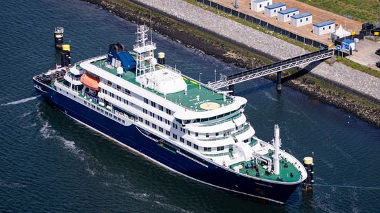 Zeeuws cruiseschip Hondius mag Rotterdam verlaten Nieuws