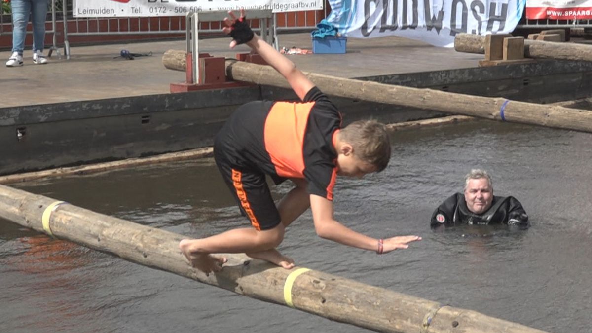 Dorp loopt uit voor sprietlopen: 'Kinderen vliegen over de balk'