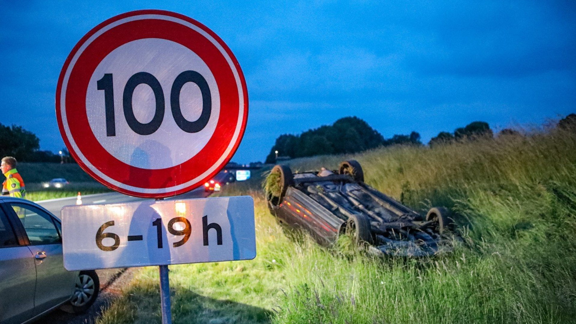 112-nieuws Zondag 2 Juni: Auto Belandt Op De Kop Bij Scheemda • Brand ...