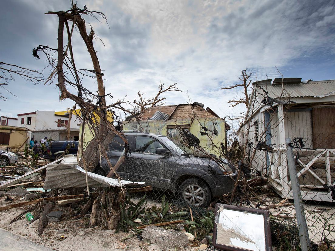 De ravage op Sint Maarten na orkaan Irma.