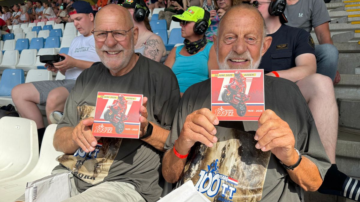 Jan Abbing (85) gehuldigd bij zijn 75ste TT