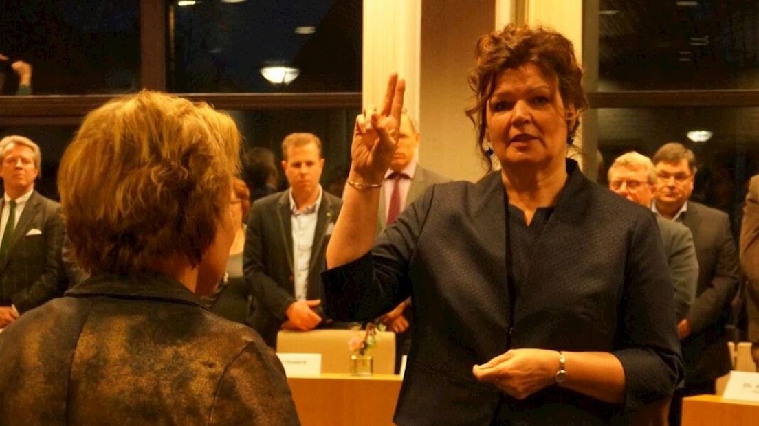CdK Bijleveld beëdigt Haverkamp als burgemeester van Tubbergen