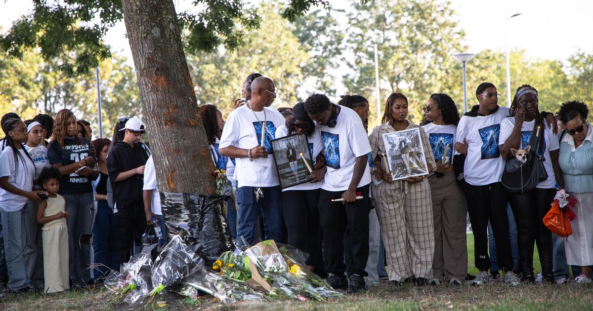 Stille tocht voor Shendiro (20) die omkwam bij verschrikkelijk ongeluk