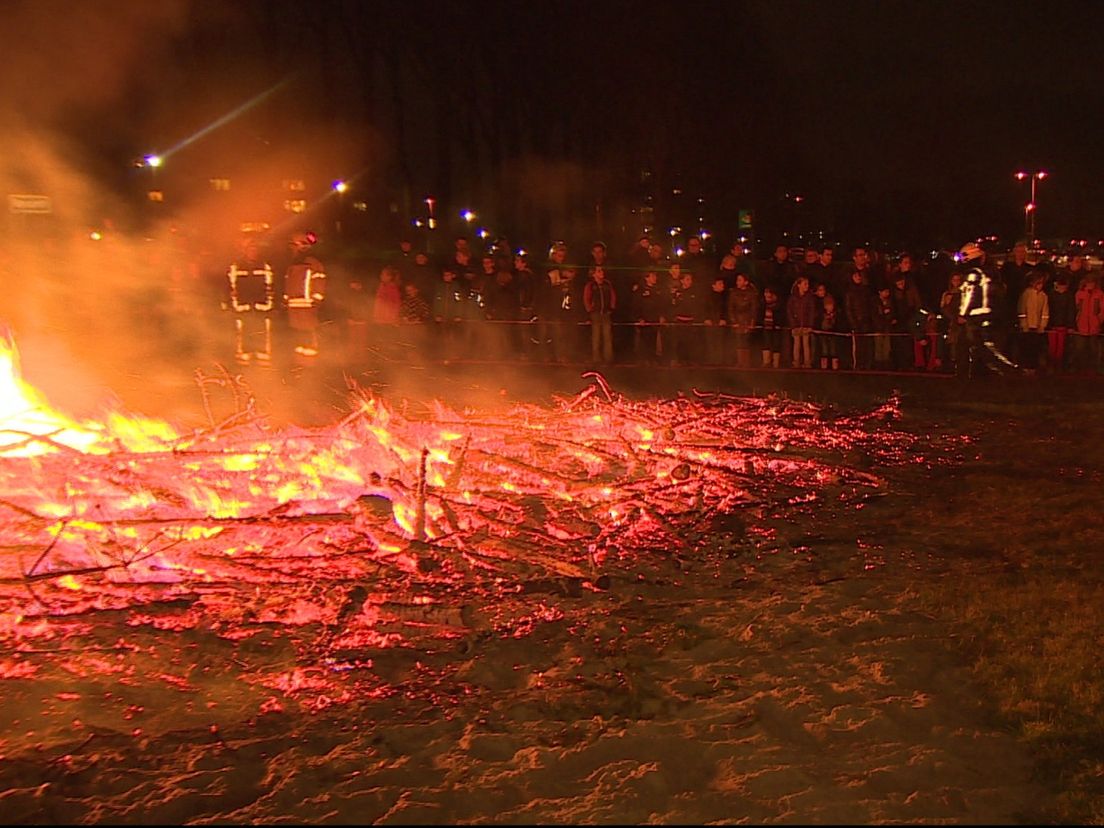 De Kerstboomverbranding in Rhoon