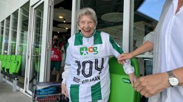 104-jarige superfan Bien heeft er verstand van: 'Het wordt 2-0 voor de FC!'
