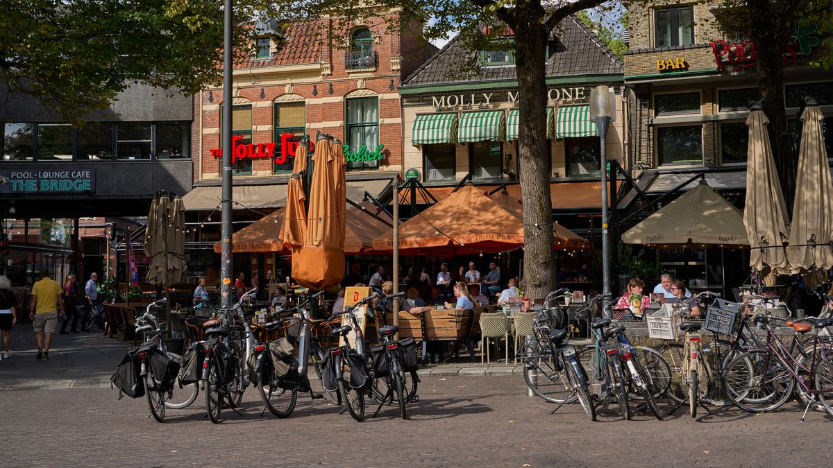 Handelaren moeten strenger controleren op gestolen fietsen in Enschede