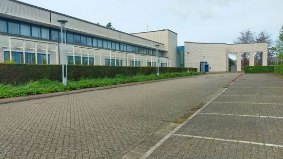 COA stapt naar de rechter als er geen azc komt in Neckermann-gebouw Nieuws
