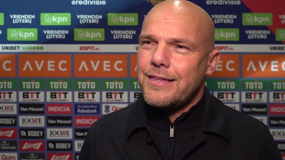 Johnny Jansen verheugd dat PEC Zwolle nog steeds meedoet voor de play-offs: "Prachtig mooi"