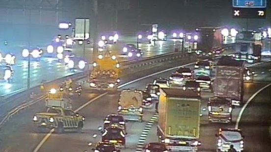 Weg weer vrij na ongeluk op A27. Weg weer vrij na ongeluk op A27.