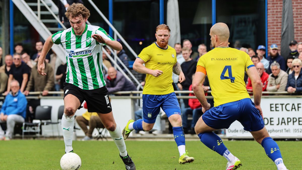 Live: Staphorst ontvangt Genemuiden en nog negen duels op ons scorebord