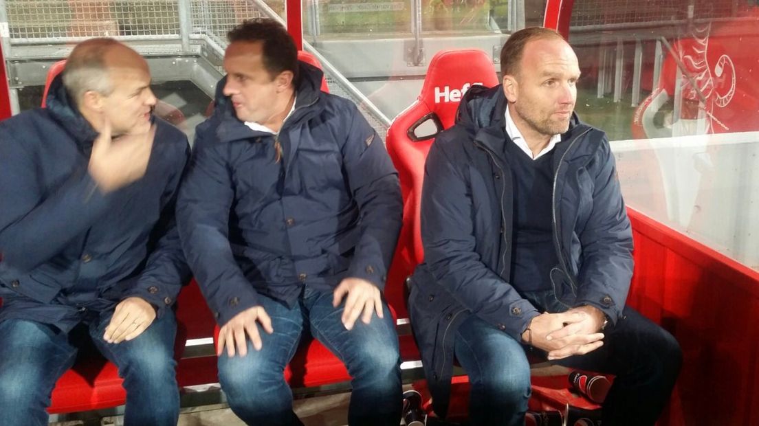 Het trainerstrio van FC Emmen (René Grummel, Casper Goedkoop en Dick Lukkien)