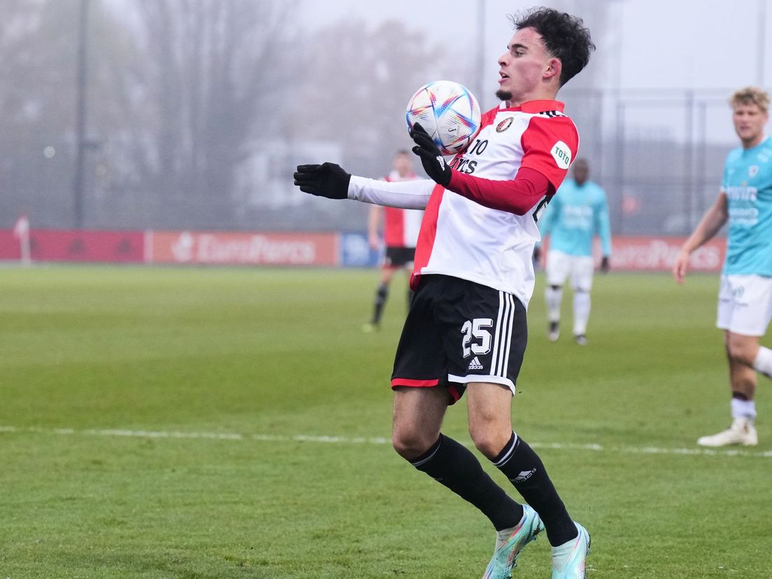 Mo Taabouni, hier in actie tegen KV Oostende, zorgde voor de 0-1 tegen RC Strasbourg