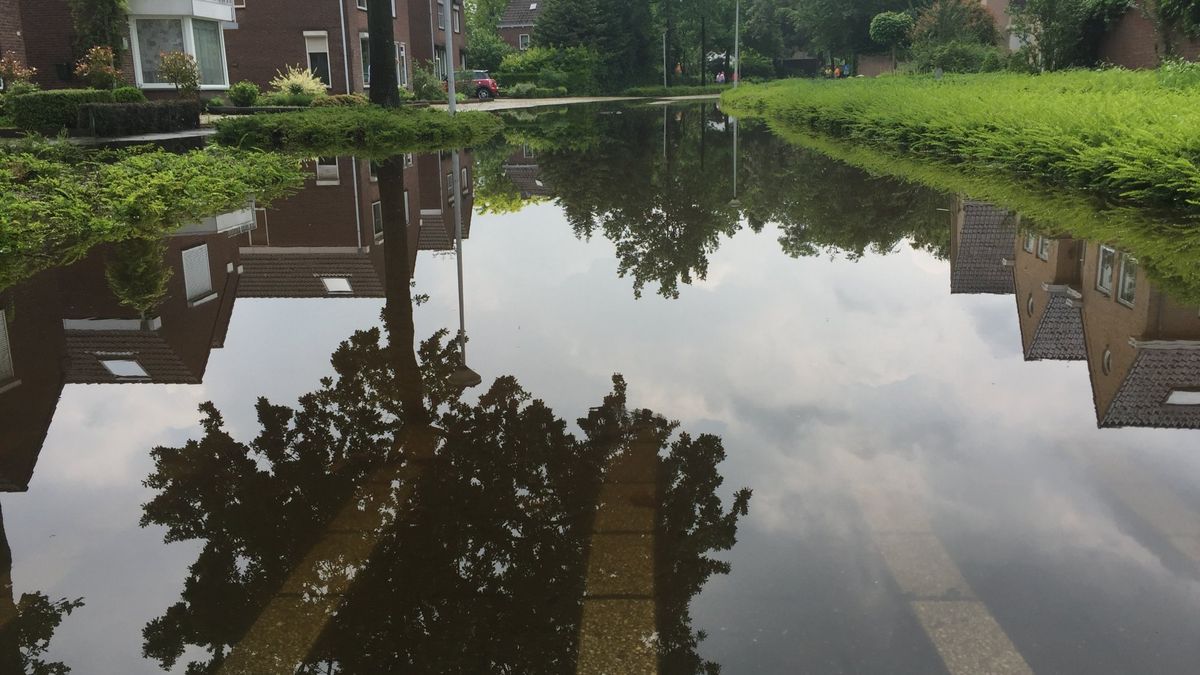 L1 bij de wateroverlast in Maasniel en Weert