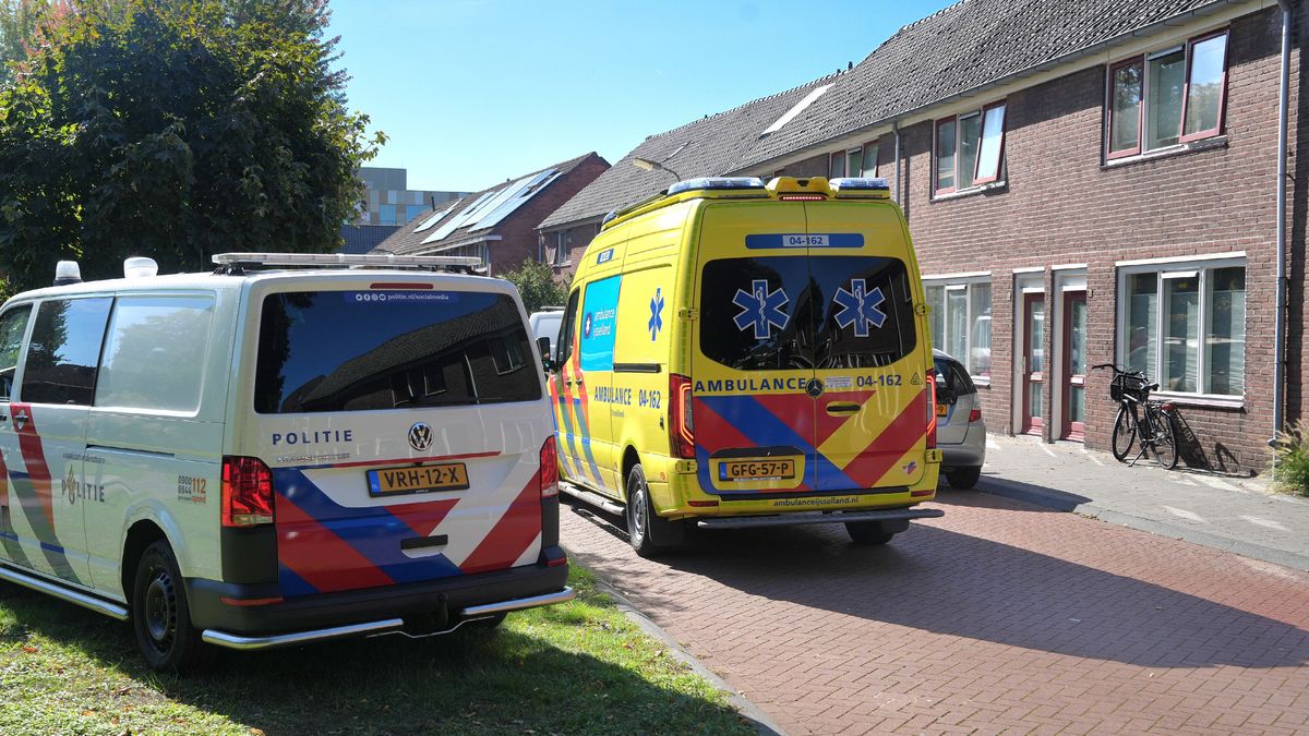 Snijwonden na vechtpartij in een woning in Meppel