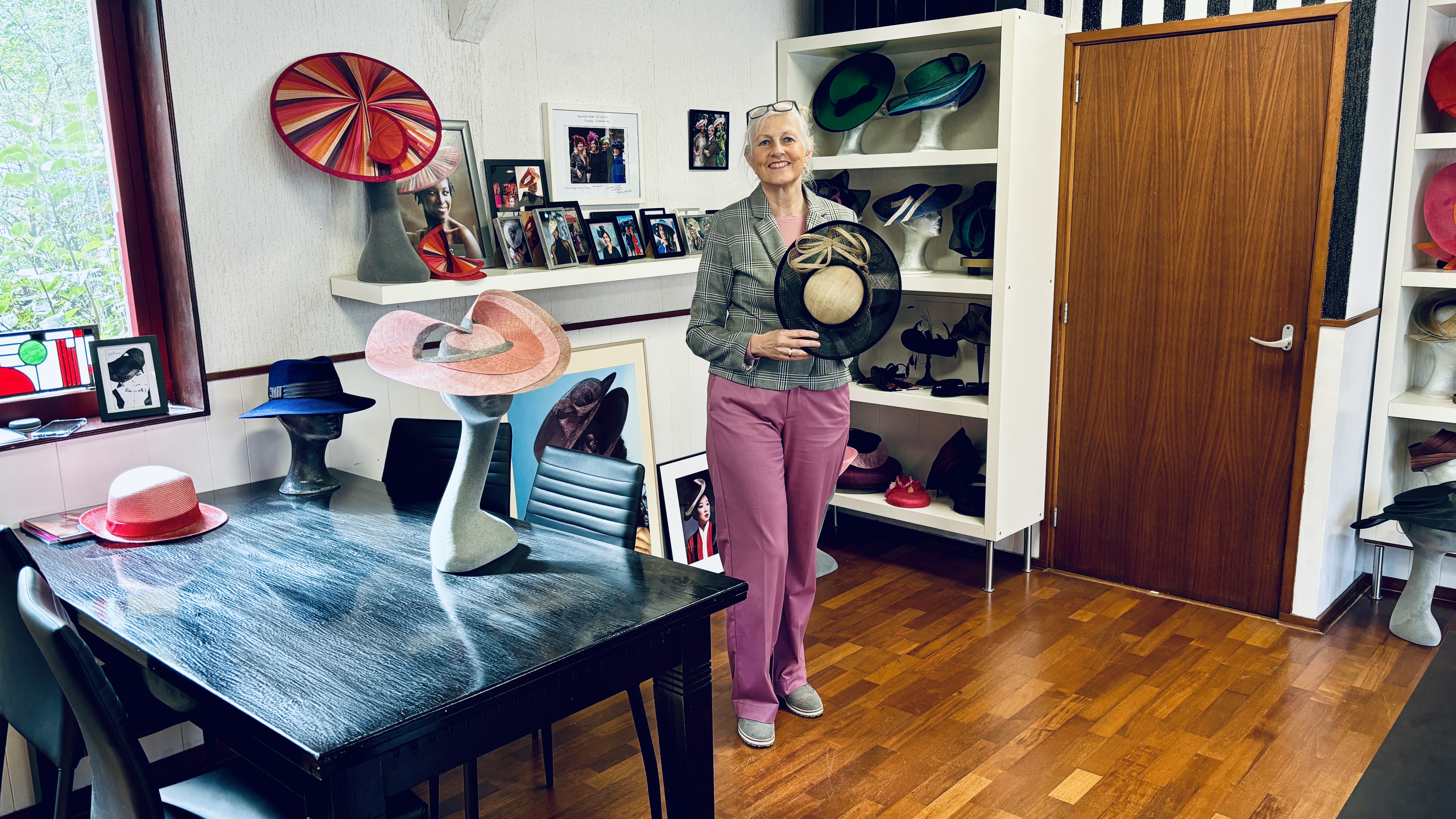 Myra van de Korput levert zeker tien hoedjes deze Prinsjesdag