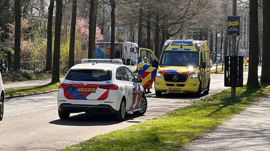 Motorrijder gewond bij ongeval Almelo. Motorrijder gewond bij ongeval Almelo.