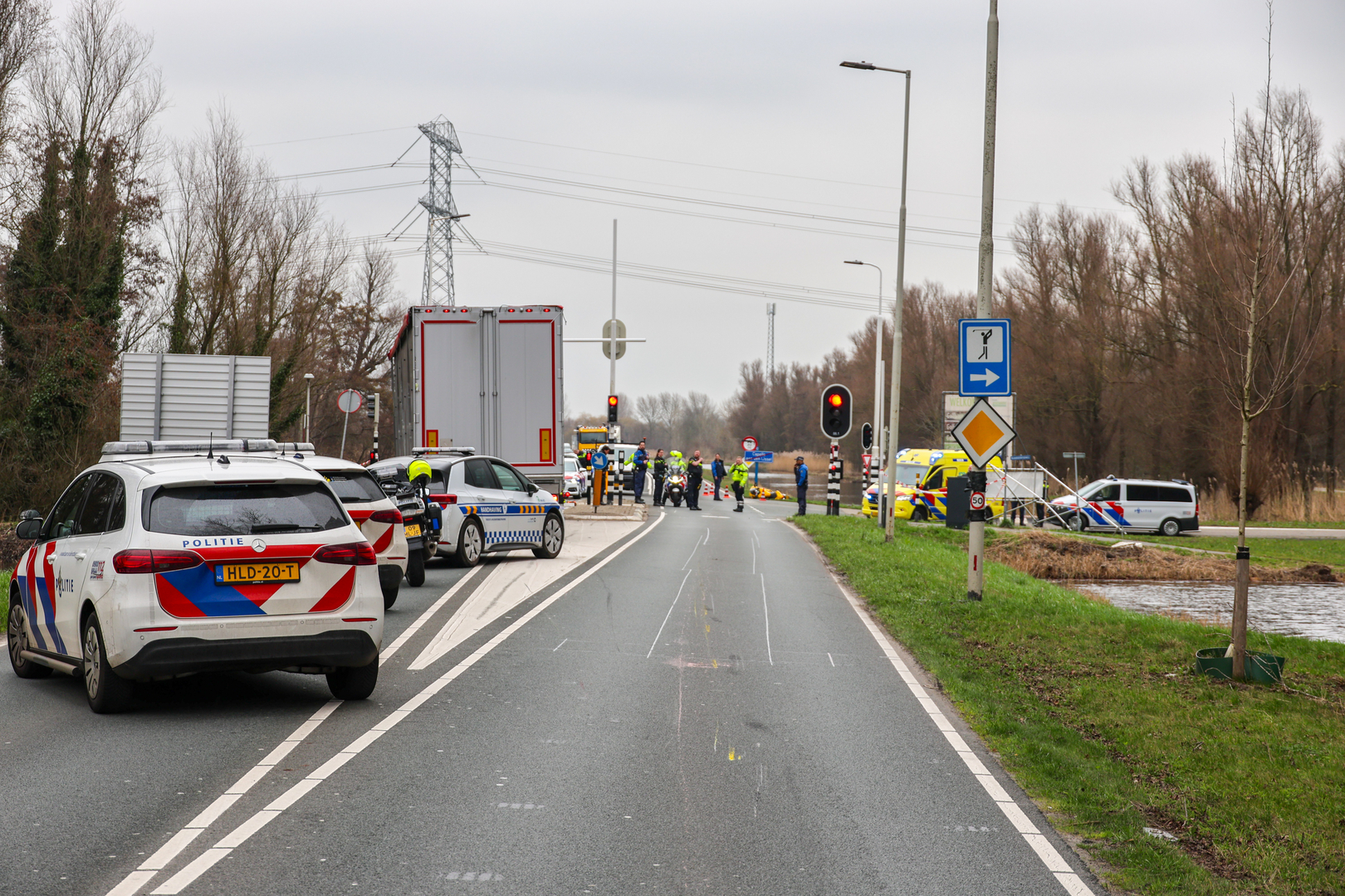 De politie onderzoekt wat er precies is gebeurd.
