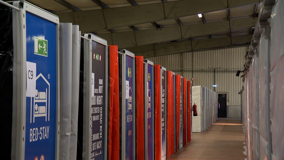 Asielzoekers naar 'sobere' noodopvang in Goes: 'Het is beter dan in het gras slapen'