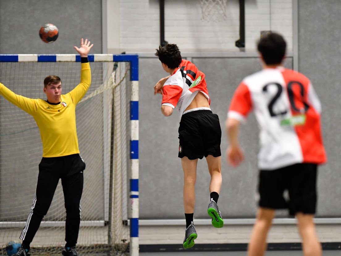 Feyenoord Handbal in actie tegen Quintus 2 in februari 2020 (Bron: Orange Pictures - Patrick Leeflang)