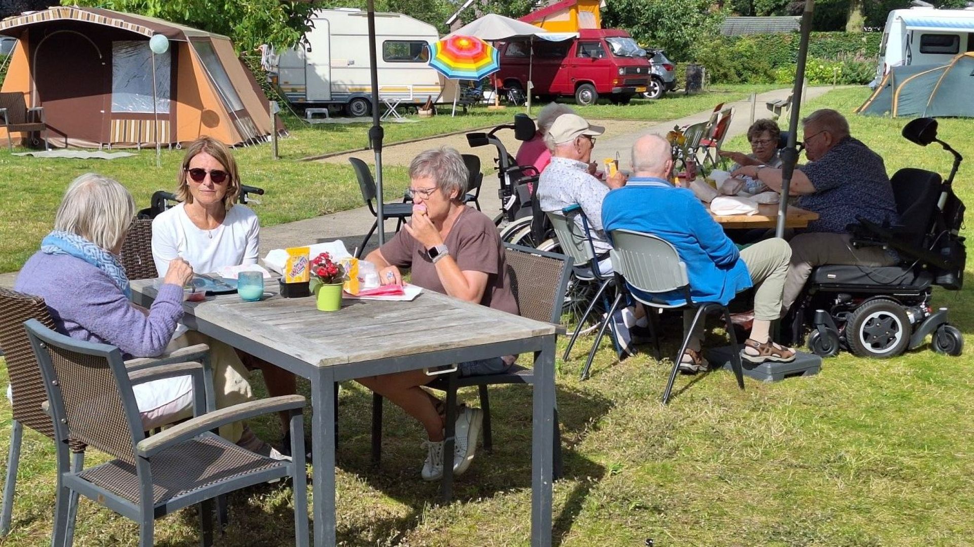 Seniorencamping Beth San keert terug: tien dagen vakantiegevoel voor jong en oud.