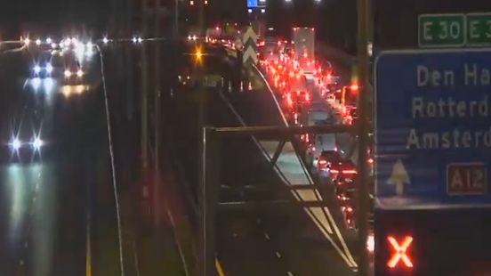 Verkeersinfarct rond Utrecht, files nemen langzaam af Home