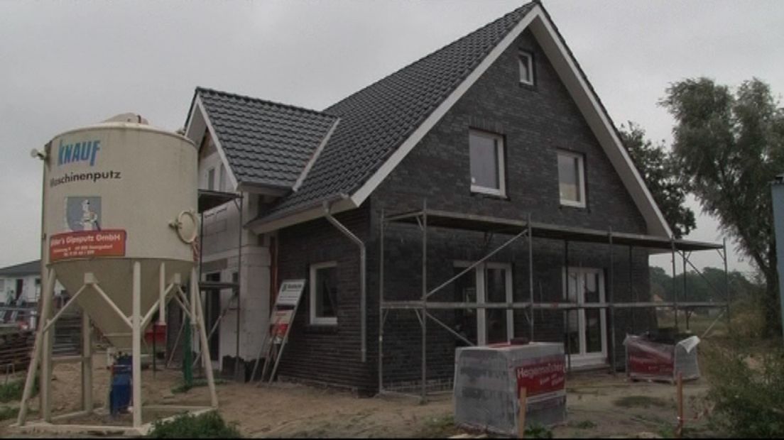 Nieuwbouw (Rechten: archief RTV Drenthe)