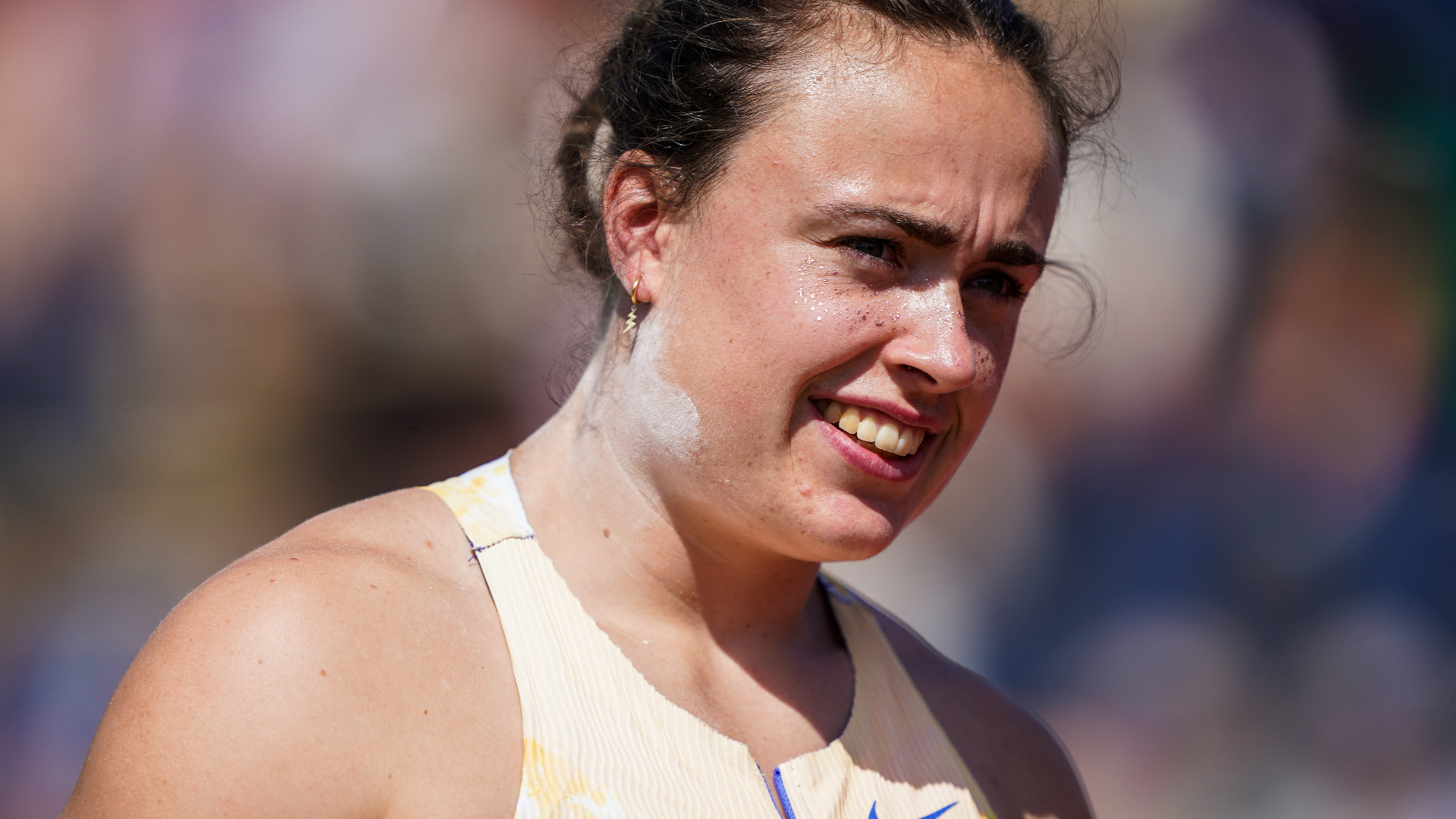 Atlete Jorinde van Klinken na nieuw outdoor-record: 'Nog altijd op zoek naar de perfecte worp'