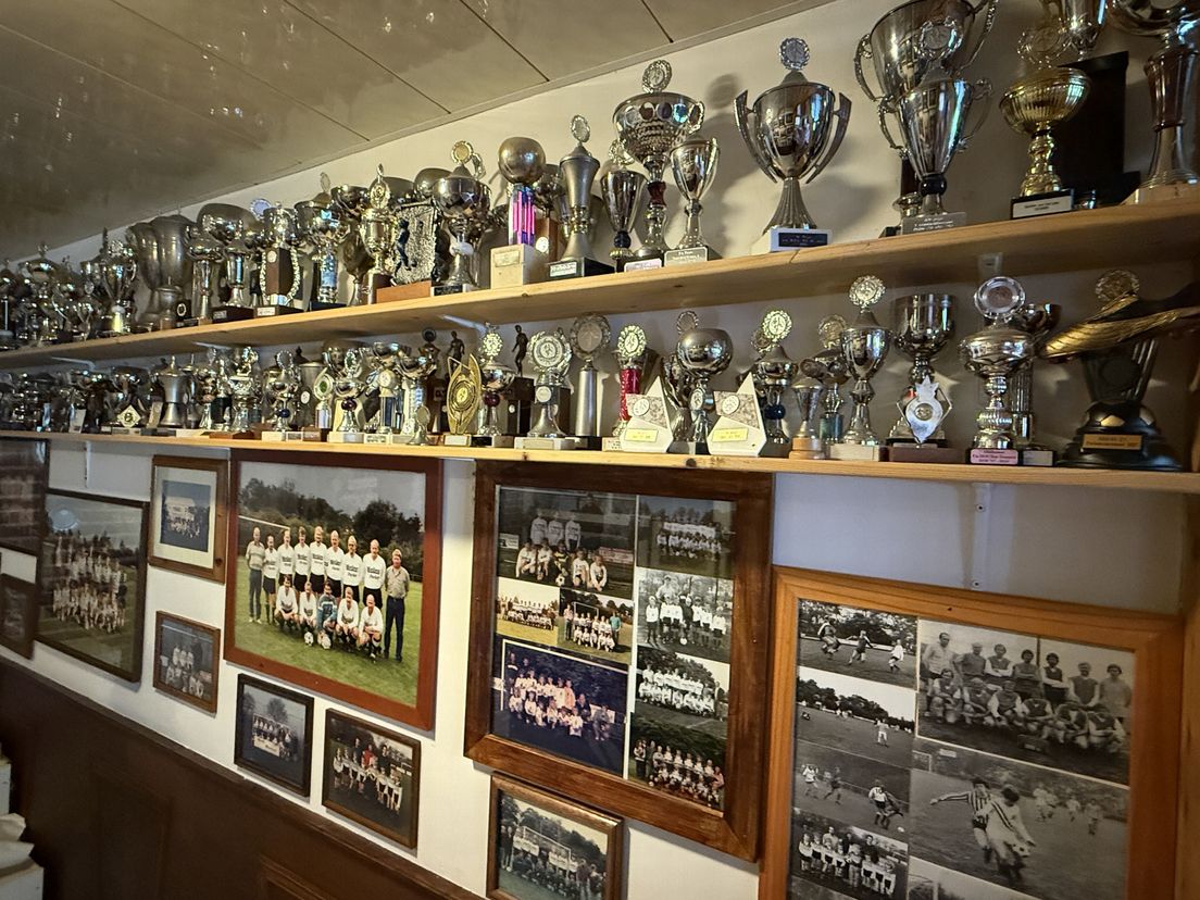 Kleinste voetbalclub van Drenthe, DOS '63, viert 63-jarig bestaan