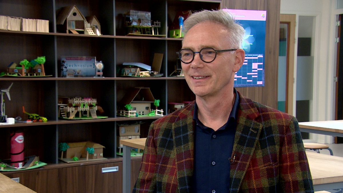 Rector Pieter Zeeman Lyceum blikt terug op de afgelopen acht jaar: 'Met buitengewoon veel plezier'