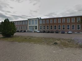 Zo'n 70 vluchtelingen krijgen tijdelijk onderdak in voormalig kantoor in Veenendaal