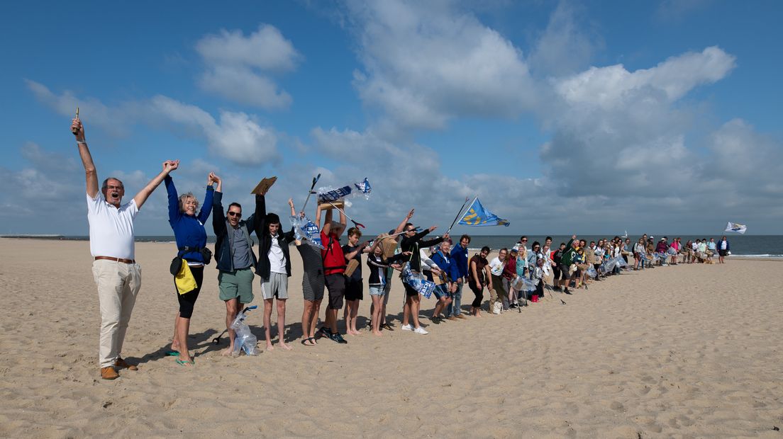 Vrijwilligers ruimen 1.268 kilo afval op van Zeeuwse stranden