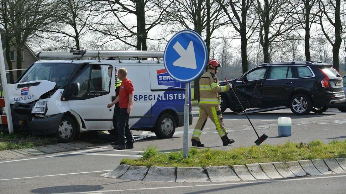 Ongeluk op N35 bij Laag Zuthem