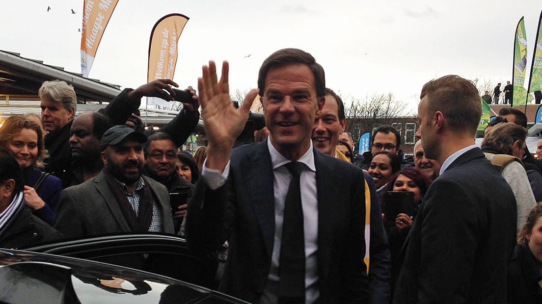 Mark Rutte opende de nieuwe Haagse Markt