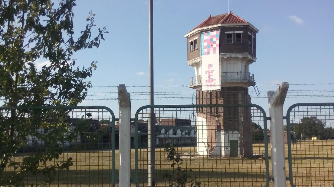 Voormalige textielfabriek met watertoren in Almelo