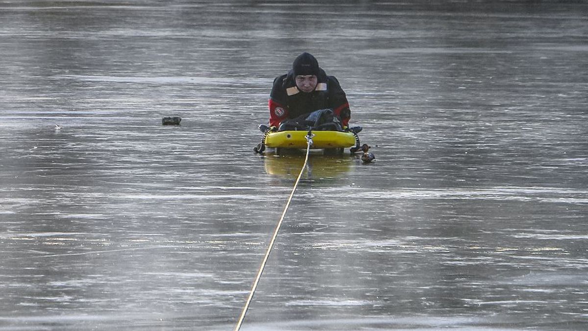 112 Nieuws: Schuur uitgebrand bij Hengelo | Woningbrand in Westerhaar