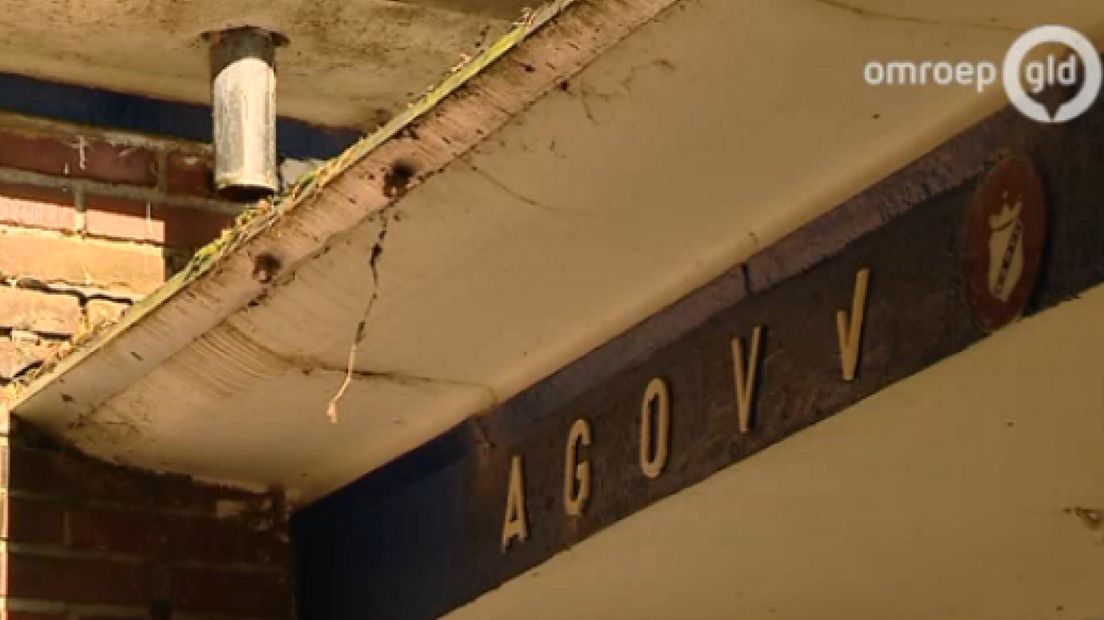AGOVV Apeldoorn raakt in verval