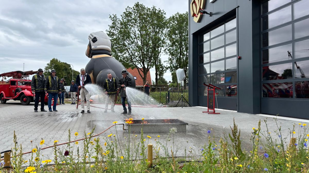Nieuwe brandweerkazerne en schiphuis voor Langweer: 