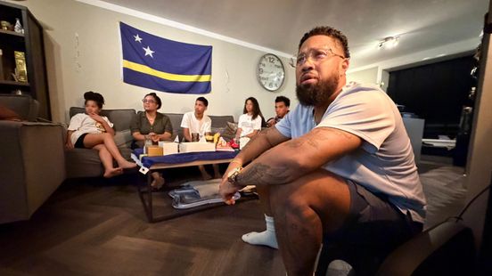 Papa Jay keek midden in de nacht naar historische wedstrijd van Curaçao: '0-0 winnen noemen ze dat'