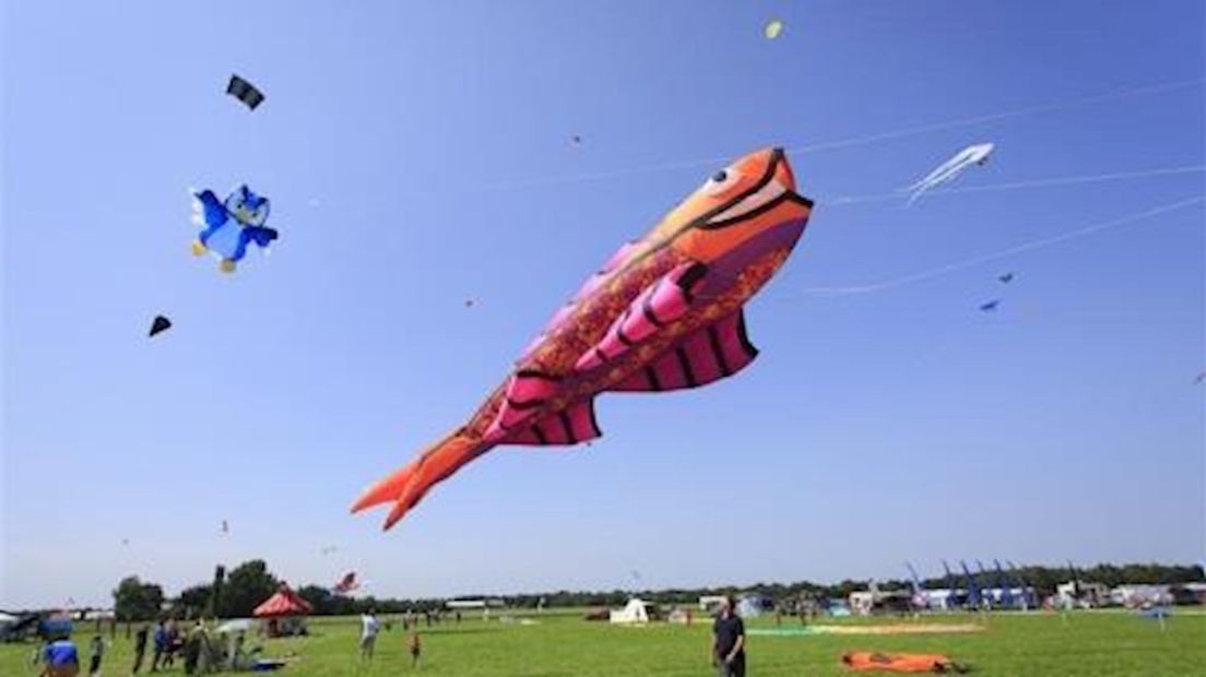 Vliegerfestival in Westerhaar-Vriezenveensewijk