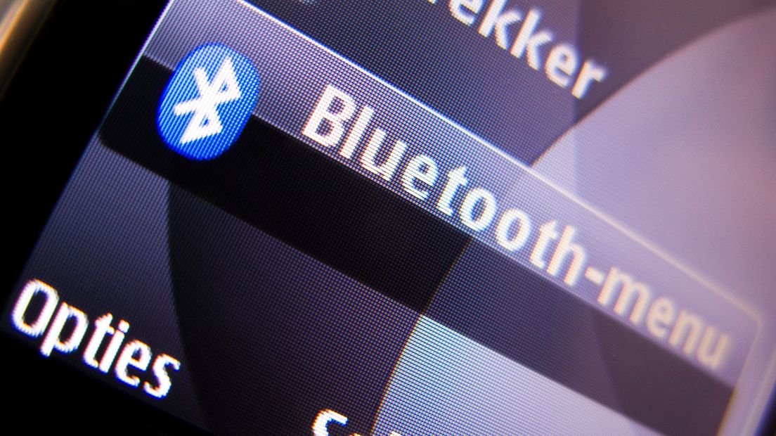 Bij Plantronics in Emmen werden Bluetooth-toepassingen ontwikkeld (ANP Xtra/Lex van Lieshout)